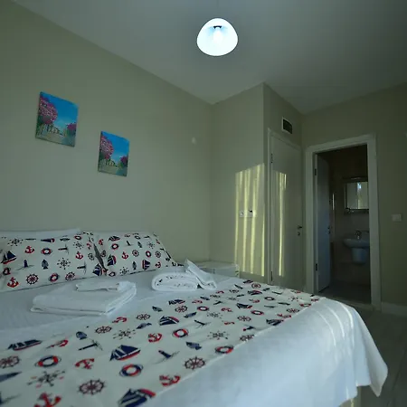 Cunda Roka Bed & Breakfast *